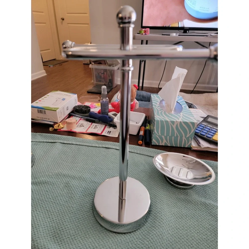 Countertop‎ Chrome Towel Holder, Mirror & Soap Holder Bath Set